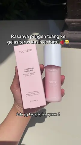 Bau bau susu stroberi nya berasa banget dahhh wardahhh 😭 🍓 #milkytoner #wardahmilkytoner #wardahlowphviral #wardahtonerbaru #wardahtonerbestseller 