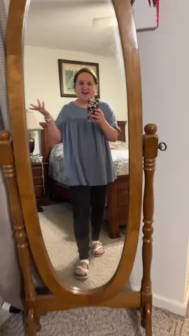 Mondays OOTD #fyp #foryou #OOTD #isitfallyet @Loopy® @Walmart 