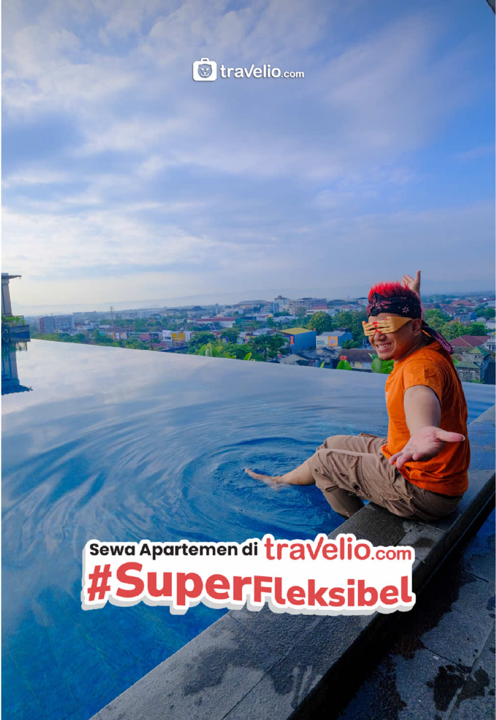 Baru tau di Jogja ada apartement sekeren ini dengan fasilitas kolam renang di rooftop, viewnya istimewa , lokasinya strategis dekat dgn bandara Adisucipto dan beberapa kampus ternama di Jogja , kamarnya juga luas dengan fasilitas yang lengkap ., emang beneran gak salah pilih sih ak bookingnya di aplikasi @travelio_id .. Mau sewa harian ataupun bulanan pun juga bisaa!! #TravelioSuperFleksibel #Apartmentbytravelio