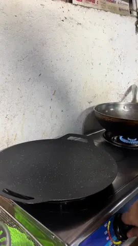 Pag wala pa nga tayong burger machine, pwede din itong pan na ito , panimula 🥰 #supportsmallbusiness #burger 