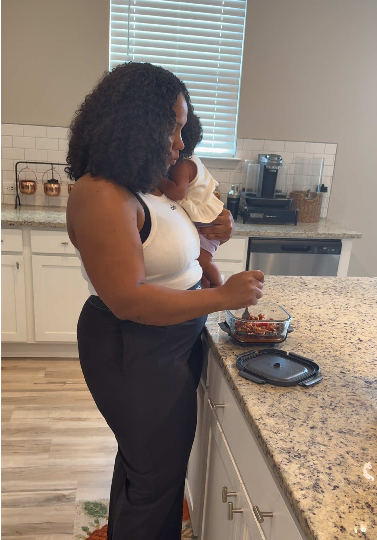 ✨Back-to-school nights just got easier✨ I cracked the parenting code 🙌🏽 — letting the kids prep their own meals and cooking them all at once in the @ninjakitchen Crispi! #NinjaPartner 🍔🍟🍗🍣 Dinner is stress-free, everyone gets what they want, and I even have time left for me. 💕 #NinjaCrispi #BackToSchoolWithNinja #ParentingHack  