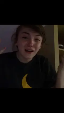 I’m not a meme😓 #memecore #doyouwearwigs #fyp #fypツ #viral 