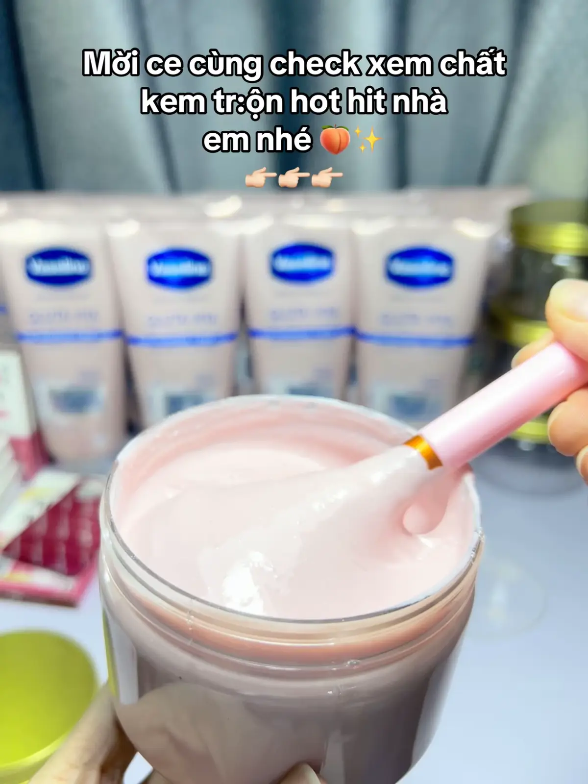 Nó nâng tone nhẹ thôi mà dùng sau 1hủ nó lên tone thiệt lun nha mb , quan trọng trắng thật không ảo ✅ #xh #reviewlamdep #chamsocda #kemtron #duongtrangda 