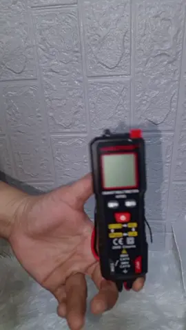 HT93 Digital Multimeter Voltage tester 2000 counts voltmeter ohmmeter with NCV