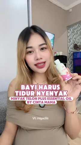 Bayi harus tidur nyenyak agar hormon bayi lebih optimal. Dengan minyak telon plus essential oil ini sangat membantu bayi tidur nyenyak loh karna aromanya sangar menengkan . Yuk cobain mom #minyaktelon #cintamama #minyakteloncintamama 