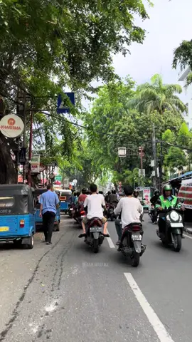 Gak bulan puasa aja ramai ya disini #freefootage #footage #bolangtiktok #fypシ゚ #jakartafootage 