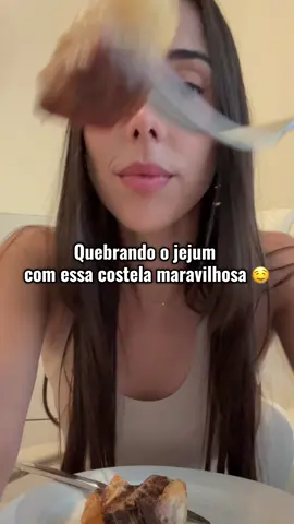 Assim como a @Lua Ferrari , eu também sou nutricionista carnívora. E já faz 1 ano e 4 meses que estou prosperando nessa jornada. Meus exames? Nunca estiveram tão lindos: perfil lipídico, glicose, tudo melhor do que antes, olha que vivi 8 anos na low carb. 👉 Quer ver como a carnívora transforma de verdade? Me segue aqui 🔥🥩