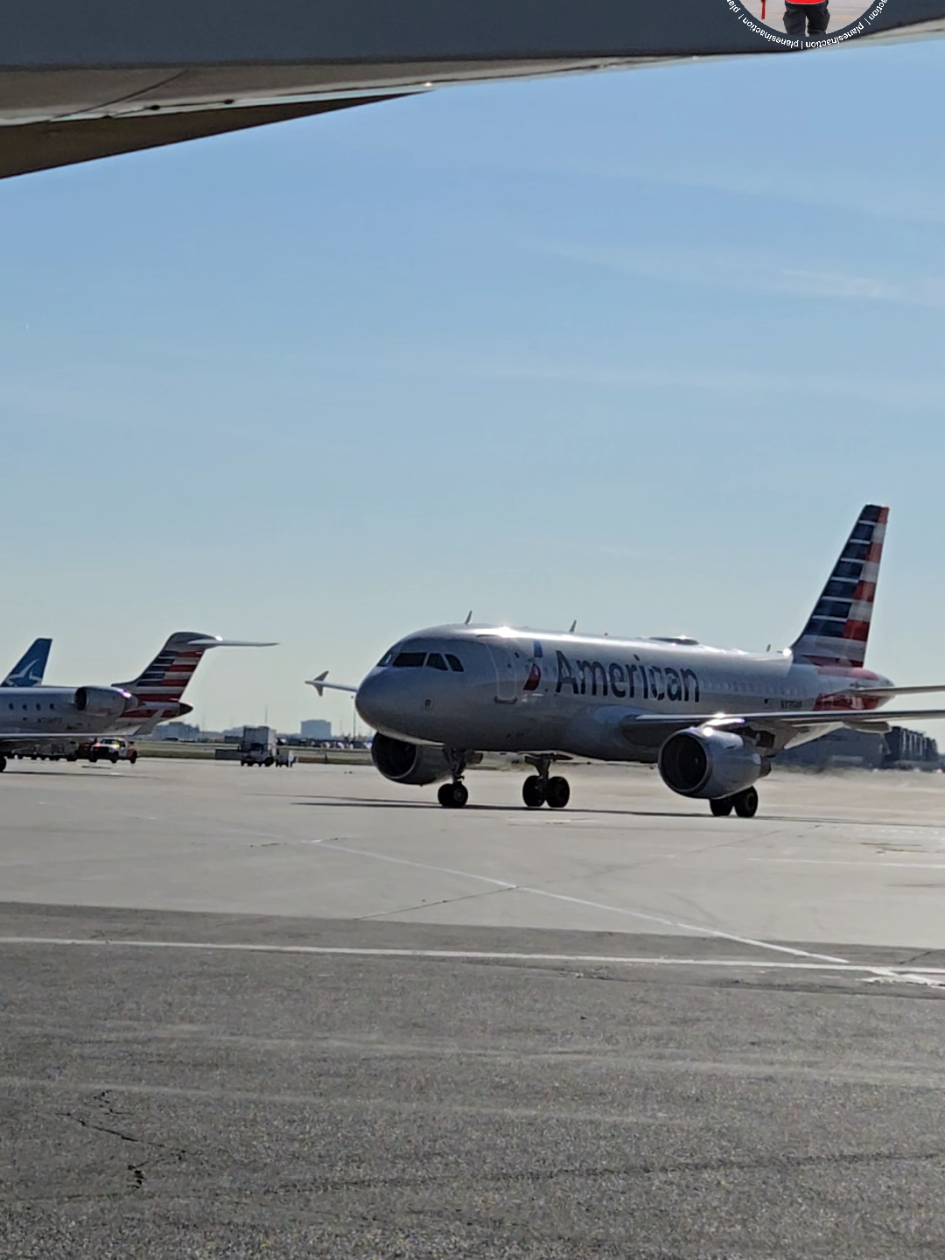 We Keep Working...#airport #airlines #aviation #pilot #planes 