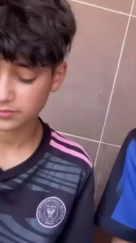 #ماشاء الله صوته حلو ومؤمن 