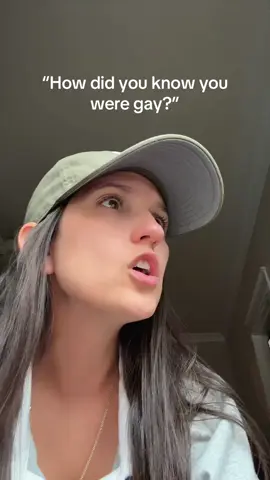 I mean look #wlw #wlwtiktok #lgbt #lgbtq #lesbiansoftiktok 
