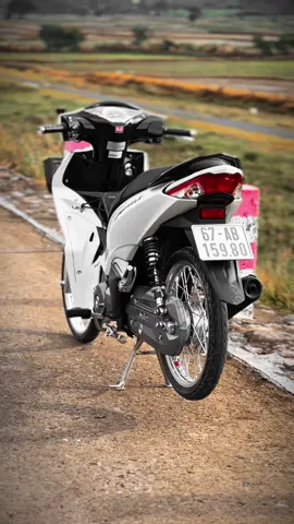 Nhìn phát bt đâu liền #future #wave125i_ไฟเลี้ยวบังลม_future125i #fuledkieng #xuhuong #xedovietnam #xekiengvietnam🇻🇳 