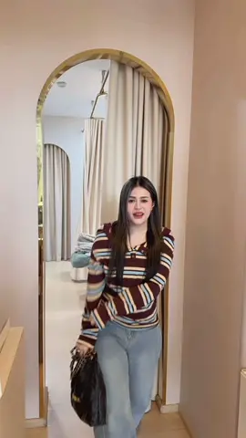 แกคือมันน่ารักมาก🤎🩵 #aommko #เสื้อผ้าแฟชั่น #คลาสแฟชั่น #TikTokFashion 