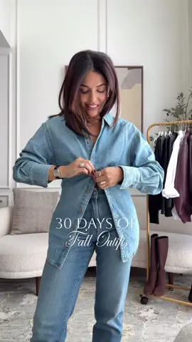Denim on denim forever please 🫶🏼 outfit is linked in my LTK 🥰 #outfitinspo #30daysofoutfits #fallfashion #transitionaloutfits 