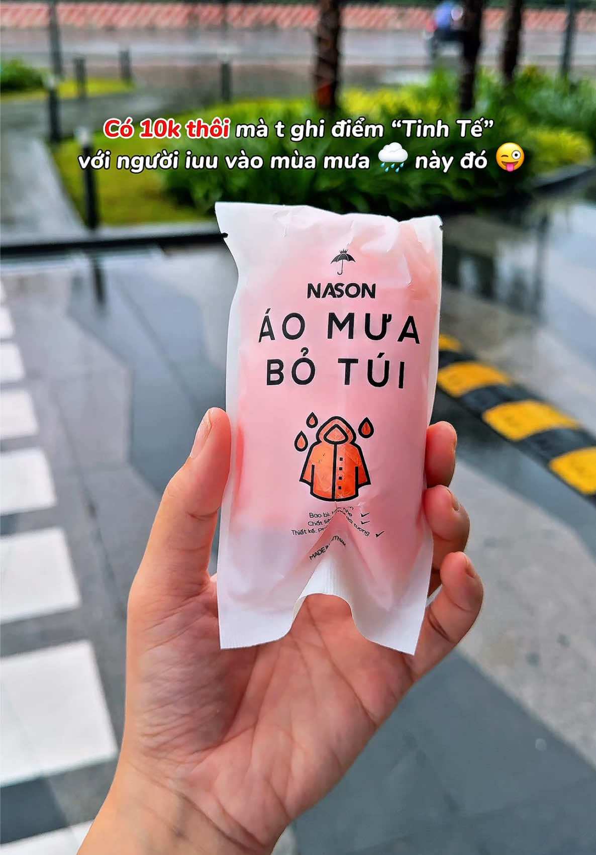 Sắm lẹ tặng crush chứ mùa mưa tới rồii🤭#aomua #aomuabotui #nason #tiemtaphoacuachannie #viral 