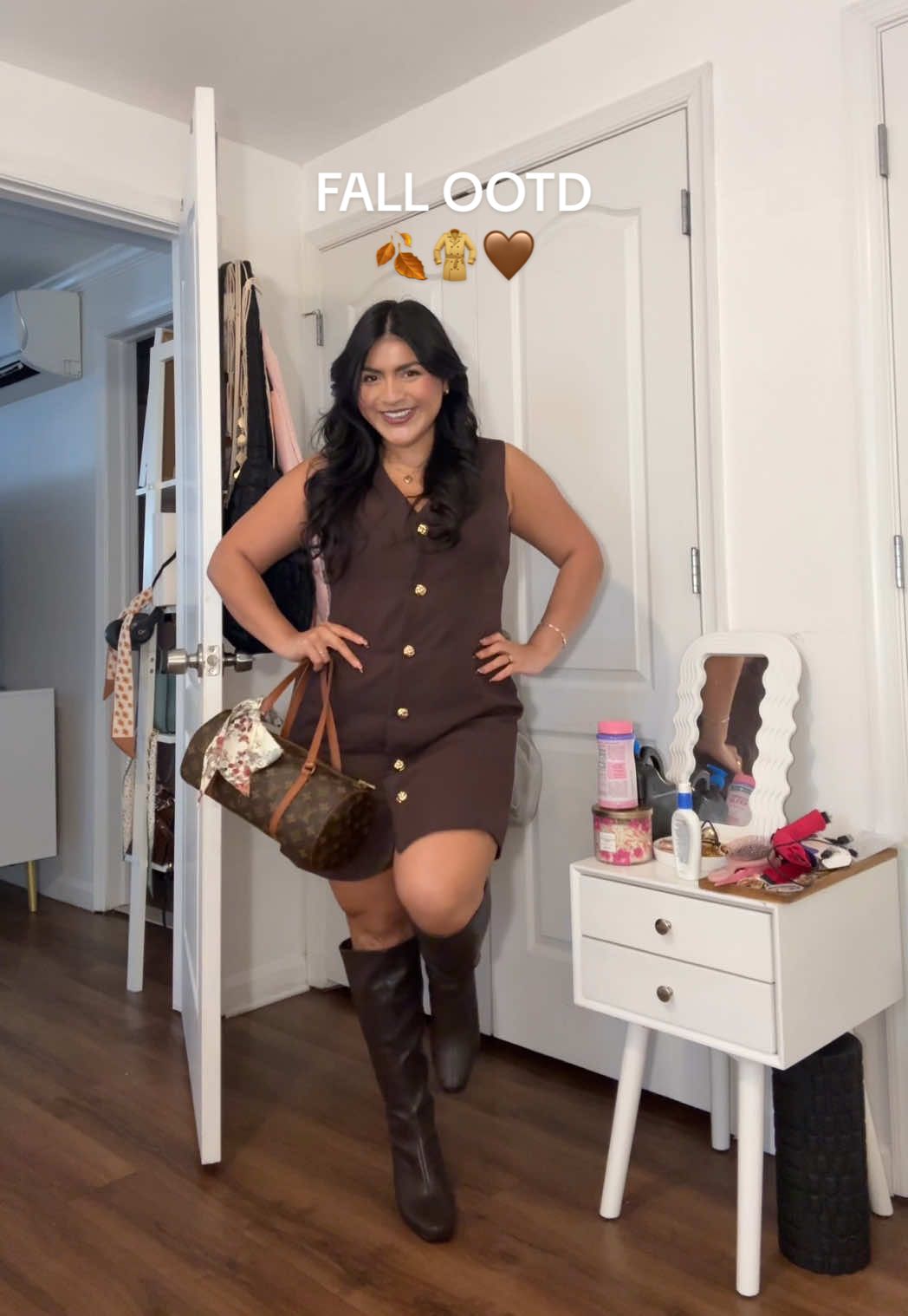 Fall outfit of the day 🤎👜 #OOTD #outfit #latinas #fyp #falloutfits 