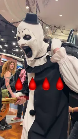 Art the Clown at HHN#arttheclownterrifier #hhnorlando #hhn #hhnterrifier #orlando 