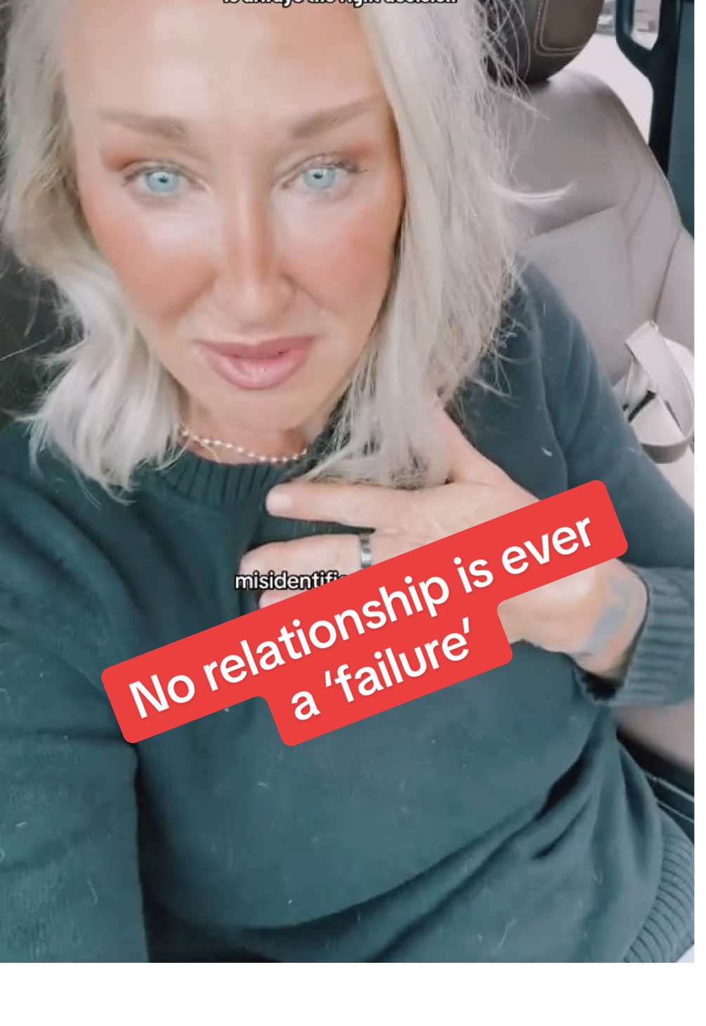 Nothing that you put your heart into as ever a failure. Yes, relationships may not end how we think they are going to but don’t let an alternate ending, diminish the validity, soulfulness, or enrichment of the experience. Lead from your heart, take action from your heart, be brave, and trust that you are always making the right decision.  #wlw #lateinlifelesbian #believeinyourself #healing #newbeginnings 