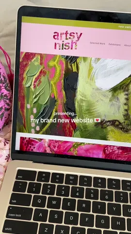 artsy nish is backk shop prints link in bio! have been so excited to show you alll 💌🫶🏼 #artprints #artist #buymyart #newwebsite #art 