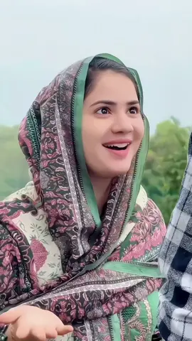 hase partona badmashi ky👊💪 . #sideshotpose, #photographytips, #posingideas, #boudoirtips, #creatorsearchinsights 