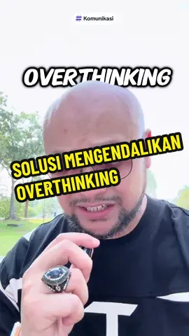 Overthinking juga penyebab kita tak berani untuk berbicara di hadapan khalayak ramai. InsyaAllah, ini solusinya. #AbgBadr #PublicSpeaking #Overthinking #komunikasi 