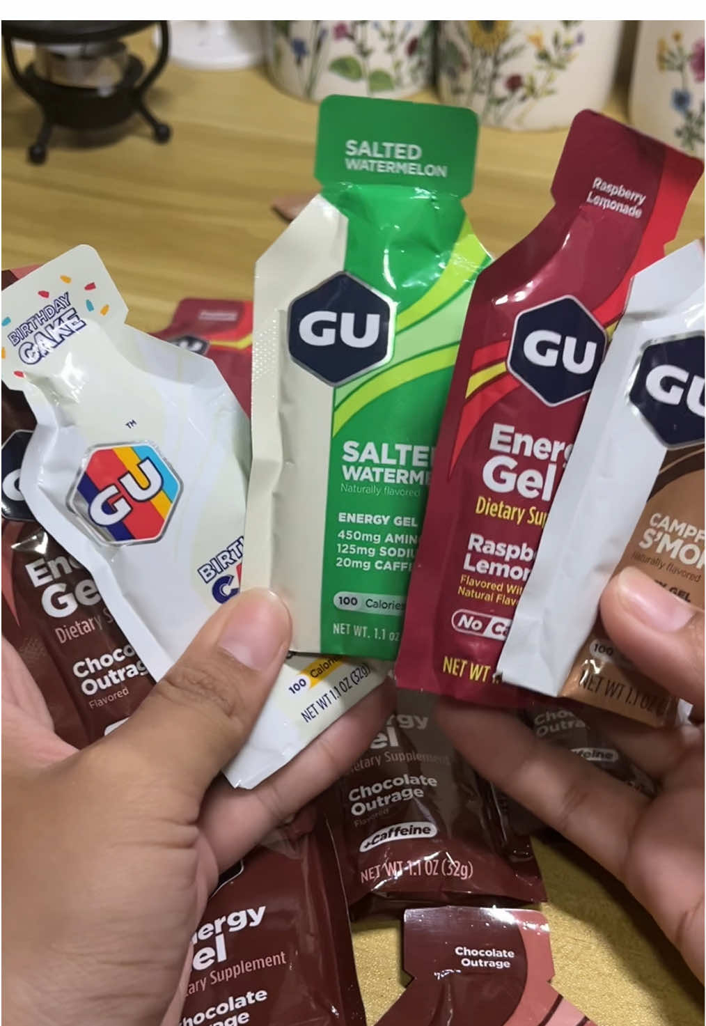 Fuel your runs with running gels ⚡🏃‍♀️ #runninggels #Running #runningessential #energygel #guenergygels #funrun #runtok #energybooster 