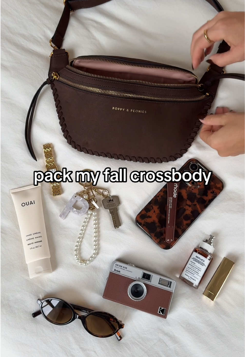 The Sidekick got a western twist this season, meet the Desert Crossbody. #poppyandpeonies #asmr #packwithme #crossbodybag #shoulderbag 