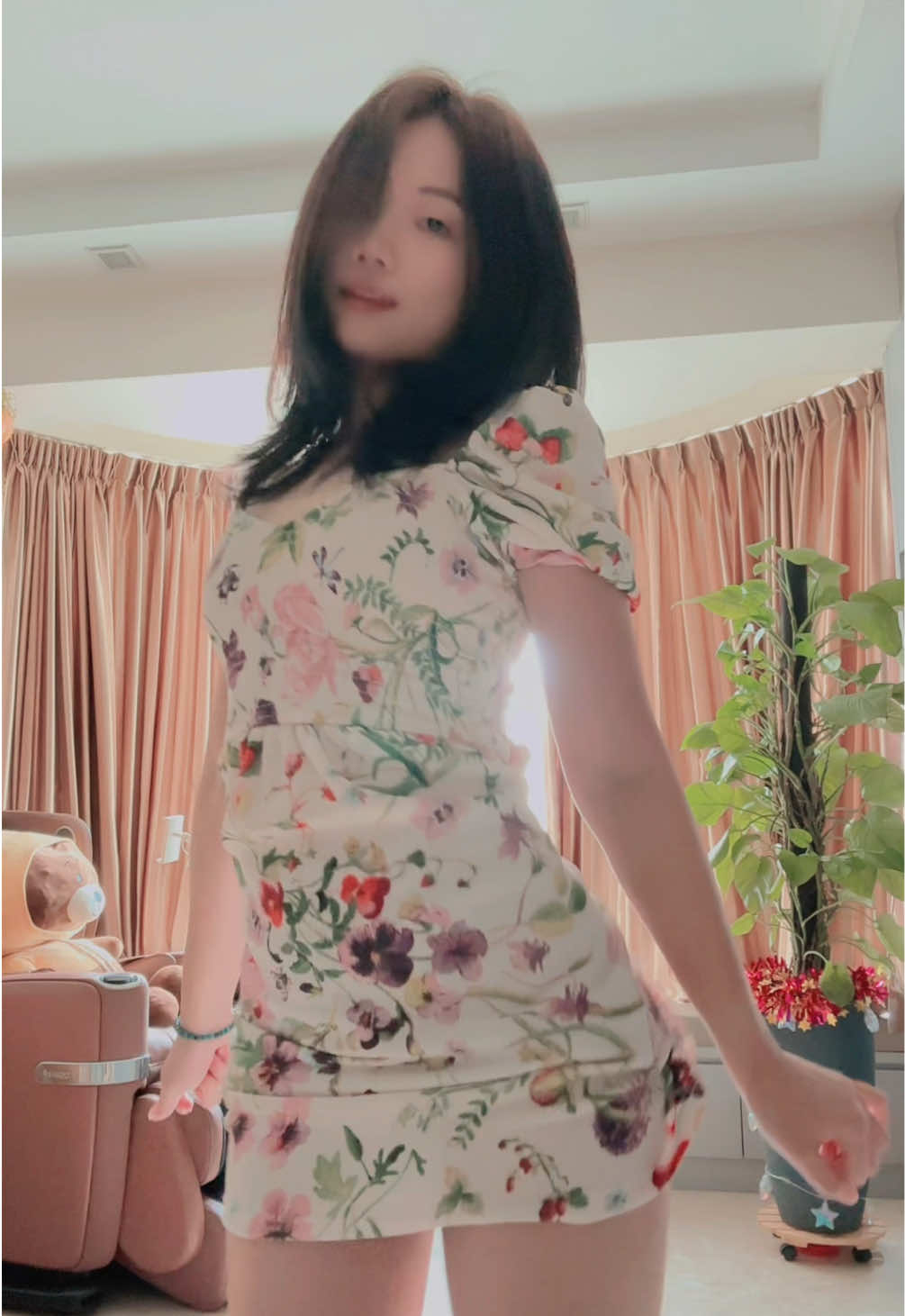 How was your weekend? 🩶 #floral #cutedance #outfitideas #joisu #japanesegirl 