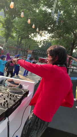 kalo mama2 ini enjoy, aku juga enjoy