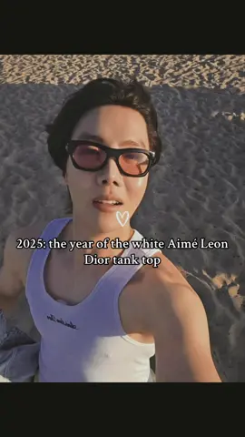 🖤🤍 Back with another j-hope fashion post! This time paying tribute to the only tank top he owns apparently! (Kidding - he also owns it in black 😅) @hobipower #jhope #fashion 