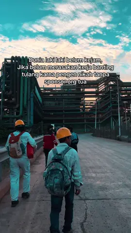 Sedang di usahakan tanpa sponsor orng tua😇#sadvibes🥀 #helemkuning_imip👷 #welderindonesia🇮🇩 #weldermuda #fyp 