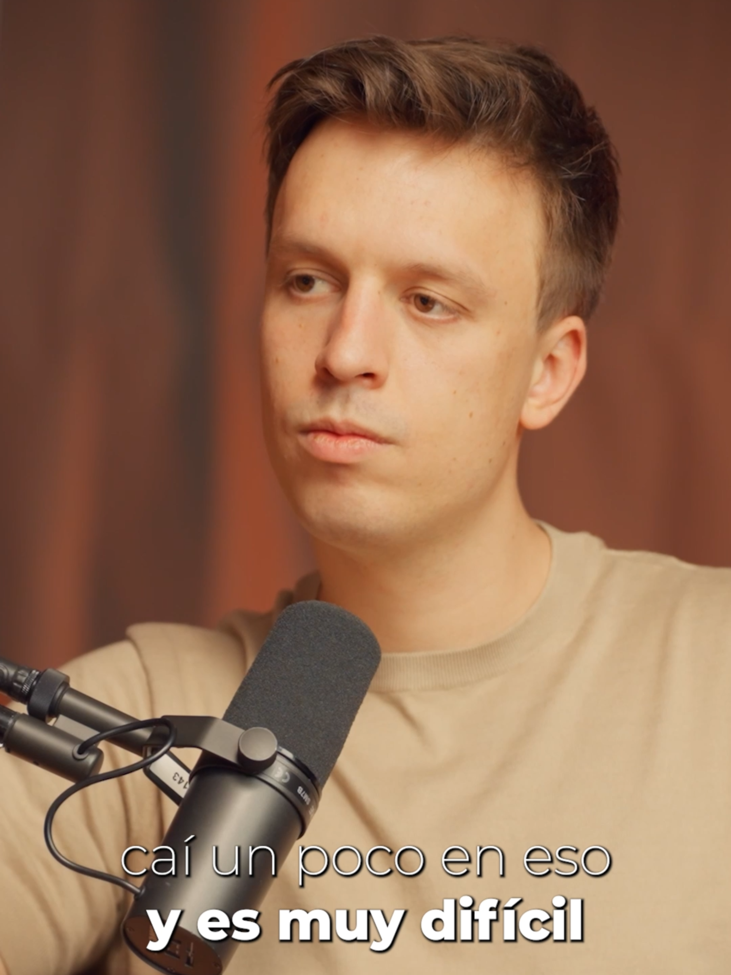 Episodio completo en la Biografía #adriansaenzpodcast #aprendeinglés #emprendimiento #adriansaenz