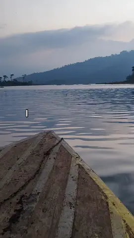 Refresh #mancingmania #bendungan #jorantegek #pemandanganindah #wisatangantang  adit.widodo.45