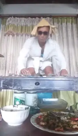 Idol năm nào giờ bạn còn nhớ hay đã quên #thoibanh#idolquangbinh #nhaytiktok #hottren 