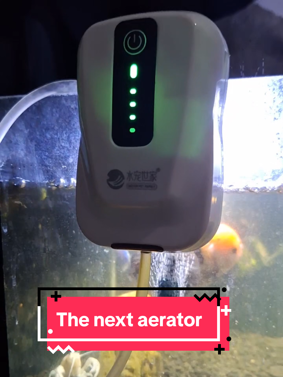 airator yang praktis, dilengkapi batrei 1800 hingga 2400 mah. bisa bertahan hingga 90 jam. delengkapi dengan cas. cocok banget buat pemancing yang sering menggunakan ikan hidup #aerator #memancing #aquarium #aeratoraquarium #akuarium 