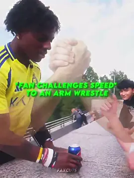 IShowSpeed gets defeated by a Fan 👀 #ishowspeed #challange #ishowspeedclipz 