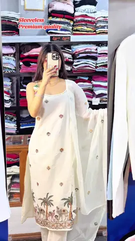 Sleeveless 🌸size available #sleevelessdress #kurthicollection🌸 #namastecollection #worldwidedelivery✈️🌍 