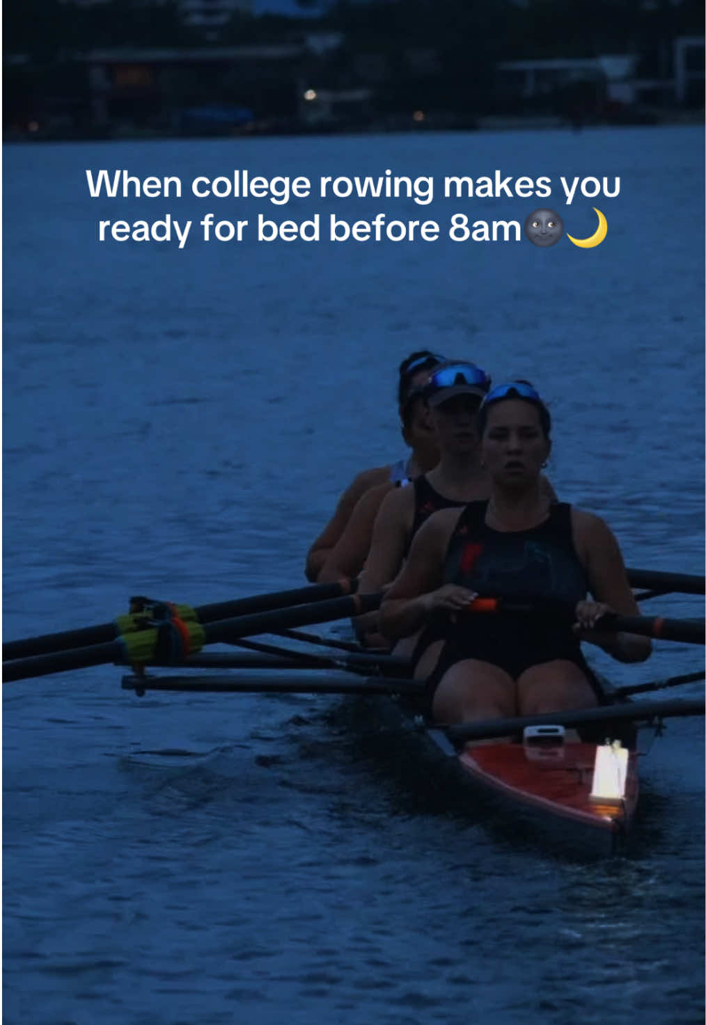 5:30am practices are back 🌚🌙  #rowing #collegerowing #miami #canes #remo 