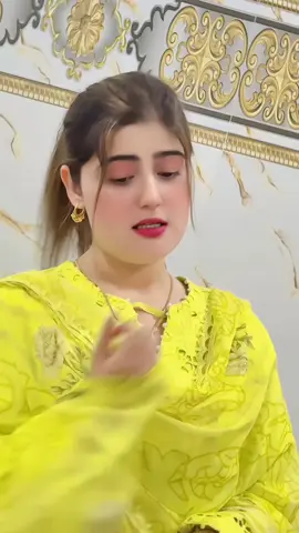 #paron_na_malomedee🖤🖤 #😅👊🏻 #🤫🤫uzmaswati_pashtosingar #official_acoount🔥✌🏻 a@uzmaswati145 
