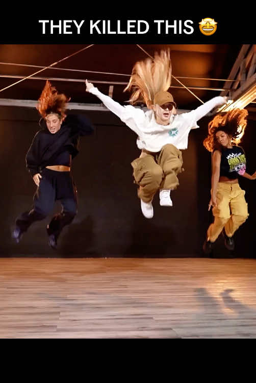 Alexander Chung choreo #delaneyglazer #choreography #hiphopdance #hiphopdancer #groupdance #danceperformance #streetdance #dance #fyp #foryou #viral 