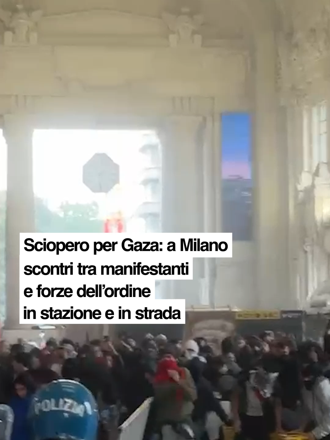 Sciopero per Gaza: a Milano lancio di pietre e scontri tra manifestanti e forze dell'ordine #Gaza