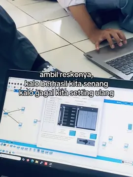 🤪#teknikjaringankomputer #tkj1 #smkbisasmkhebat #fypage #fyp 