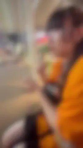 なったんに会えて超嬉しすぎてお兄ちゃんにレポしたら泣いてました。きもすぎるわたし。 実はきゃんちゅーライブは行ってたけどリリイベ行ってチェキ撮るのは初めてで、めっちゃ感動しました。なったんの笑顔が眩しくて太陽だったし、なんか突然目の前に天使が現れて微笑んでました。（顔ちっさ‼️私の半分‼️）喋る時間すらもないと思ってたからなったんから髪型おそろいだねって言われてメロいです。ありがとうございます。 #きゃんちゅー #南なつ @CANDY TUNE @南なつ☀️🍊 