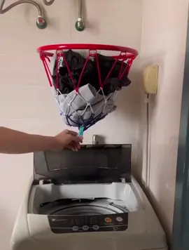🏀 Roupa suja no ar… e é CESTA! Chega de bagunça: o Cesto de Roupas em formato de Cesta de Basquete 45cm é o jeito mais divertido de acertar no alvo e manter tudo organizado. Aro oficial de ferro pra aguentar até aquele arremesso mais ousado! 🔥 💸 Só R$94,29 na Shopee → https://s.shopee.com.br/Le2iI1rHI ⚡ Estoque limitado, não perca a jogada! #Basquete #Organização #CestoDeRoupas #PromoShopee #Desconto  👉 Entre para nossos canais de ofertas e aproveite mais achadinhos: WhatsApp: https://encurtador.com.br/seUs9 Telegram: https://encurtador.com.br/3XUeC