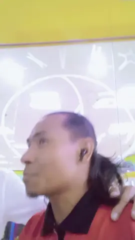 Dari Zaman 90an Lagi Layan Lagu TEACHERS PETS .. Akhirnya Pertemuan Yang Tak Di Jangka Dapat Berjmpa Dengan Vokolisnya... MASYA ALLAH ... Mulianya Insan Yang Bernama Abang MAMAN .. Seorang Yang Pemurah Dan Baik Orangnya.. Jugak Tak Sombong ..  Moga Di Berikan Kesihatan Yang Baik Baik Selalu Dan Sentiasa Di Murahkan Rezeki Abang Maman🤲.. Semoga kita Dapat Berjumpa Lagi ...InshaAllah👍🏽👍🏽