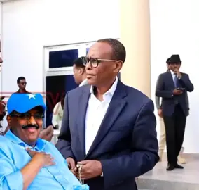 xildhibaan sanyare runtuu sheegay, mw farmaajo shacabka oo raba baa laga kaxeeyay lkn kuwii Ka kaxeeyay oo asagu ugu horeeyo baa manta cabanayo. #xabiibulmalaayiin👑❤  #guulaysomadaxwayne  #election2026 #nabadiyonolol 