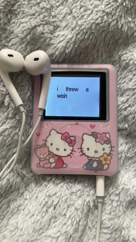Link in bio | and now you’re in my way #hellokitty #carlyraejepsen #nostalgia #lyrics #targetaudience 