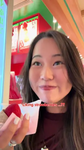 The meaning of “I like strawberries” in Japan 🤭🍓😂 #japanese #japaneseculture #strawberries #cultureshock 
