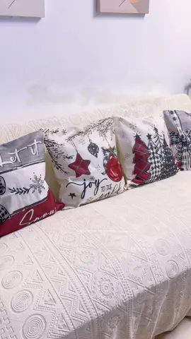 Christmas is in the air love this new throw pillowcase. #throwpillowcase #christmassthrowpillowcase #tiktokfinds #affordablethrowpillowcase 