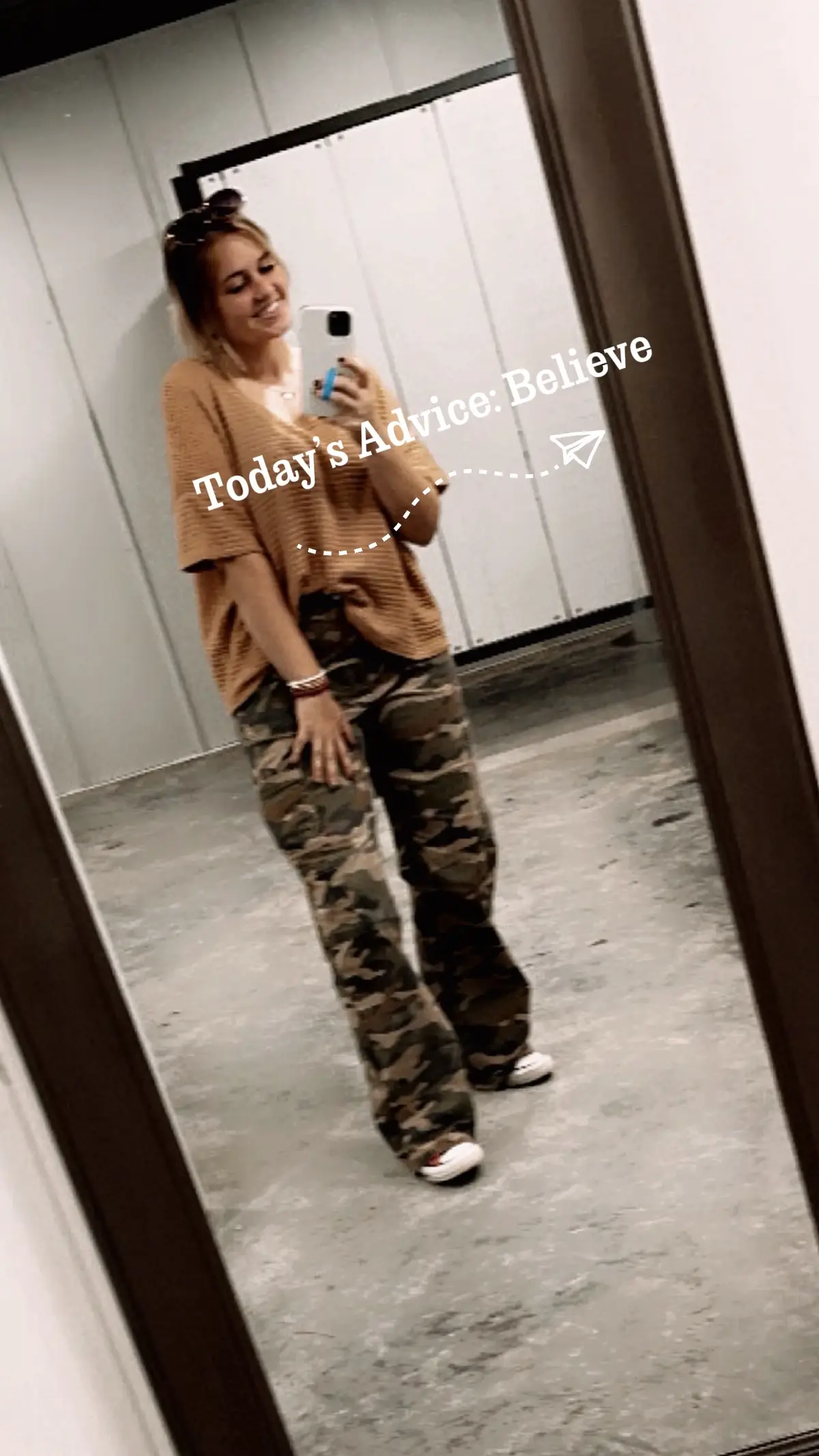 Believe in yourself. Believe in your dreams. Believe that everything happens for a reason. Most of all, believe that God’s got you—no matter the season. ✨