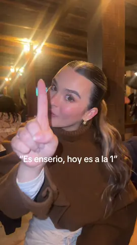 Les presento a todas mis buenas influencias Jajjajajaja #nightout #nochesmedellin 